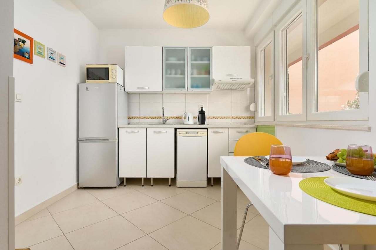 Studio Seven Minute Walk To Old Town Split Extérieur photo